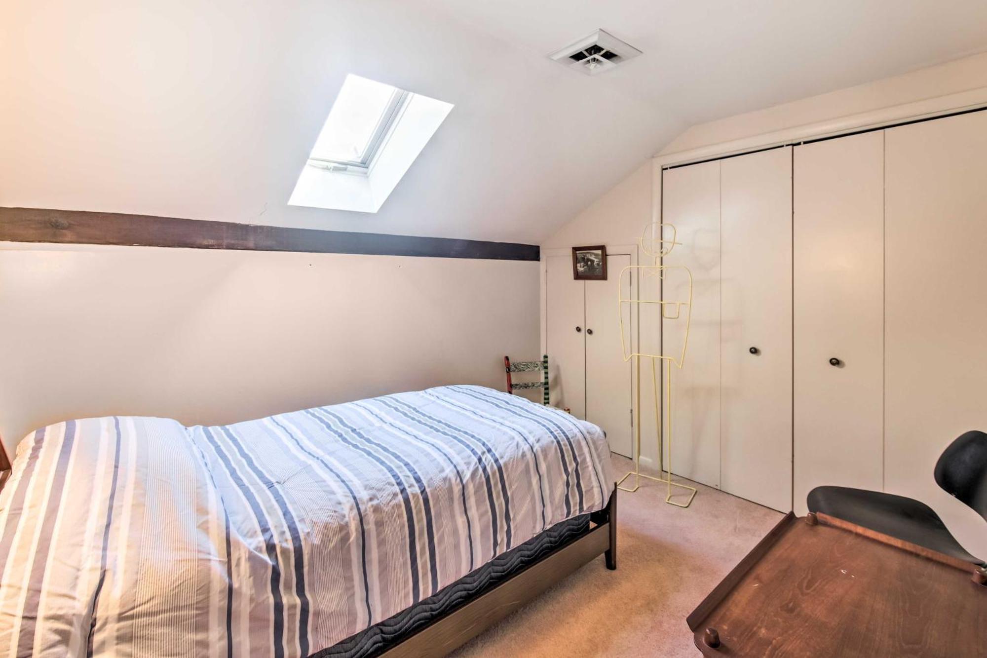 Runningwater Apartment In Lancaster With Deck 外观 照片